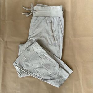 Trekkie Mid Rise Jogger - Women’s - Size 8